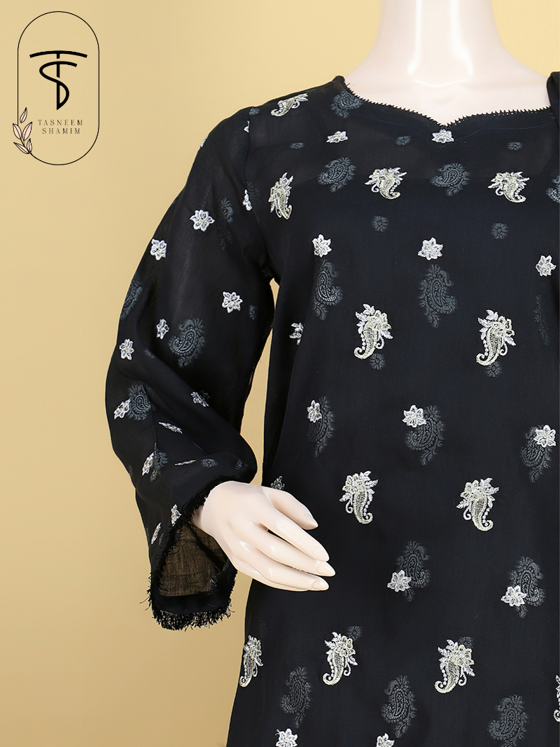 Roshnaay Deep Black