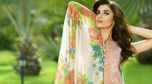 8 EXCEPTIONAL PAKISTANI FASHION ITEMS YOU NEED TO BUY