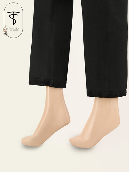 Essential Black - A